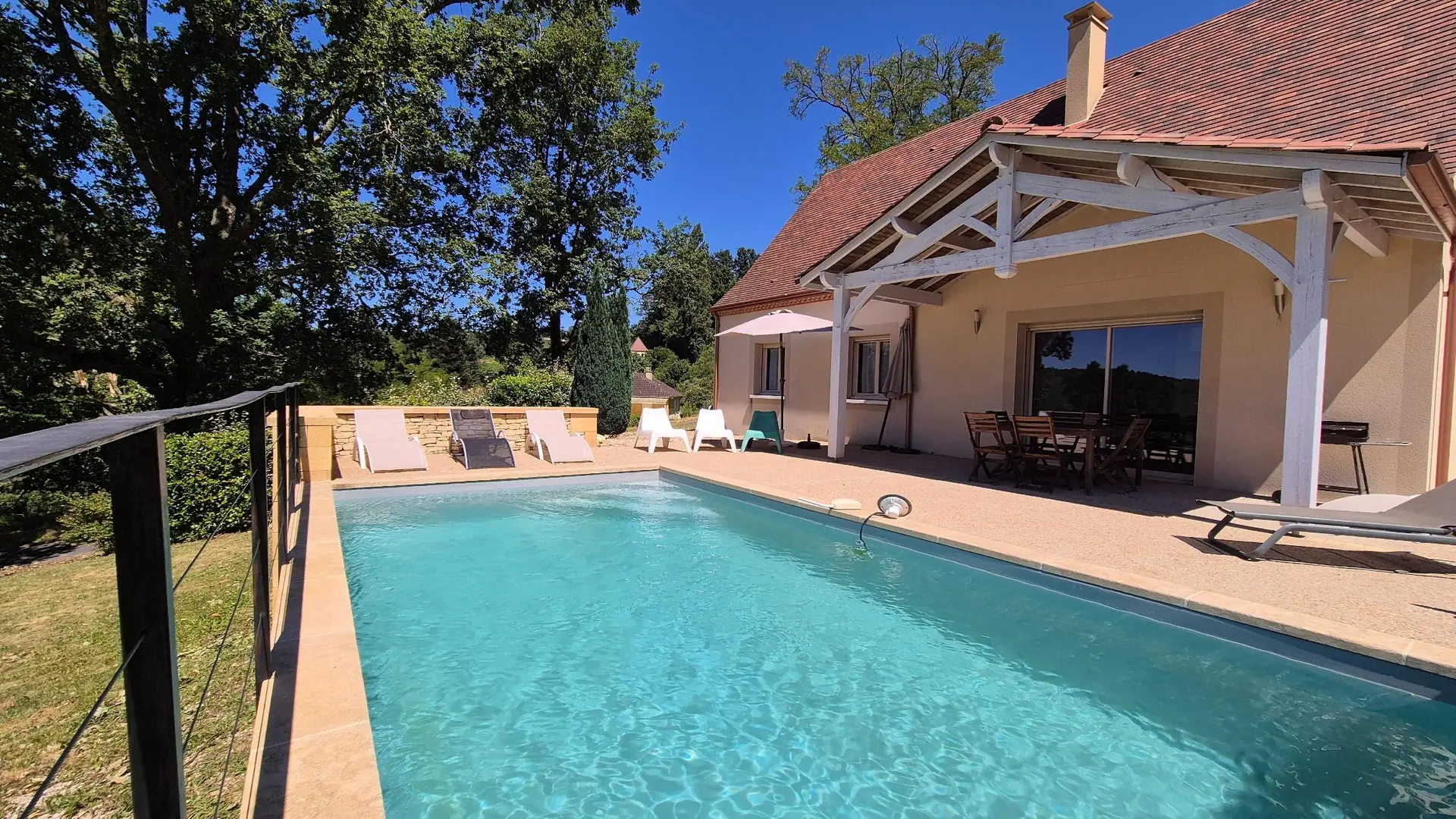 La Maison Odile à Sarlat avec piscine chauffée_17