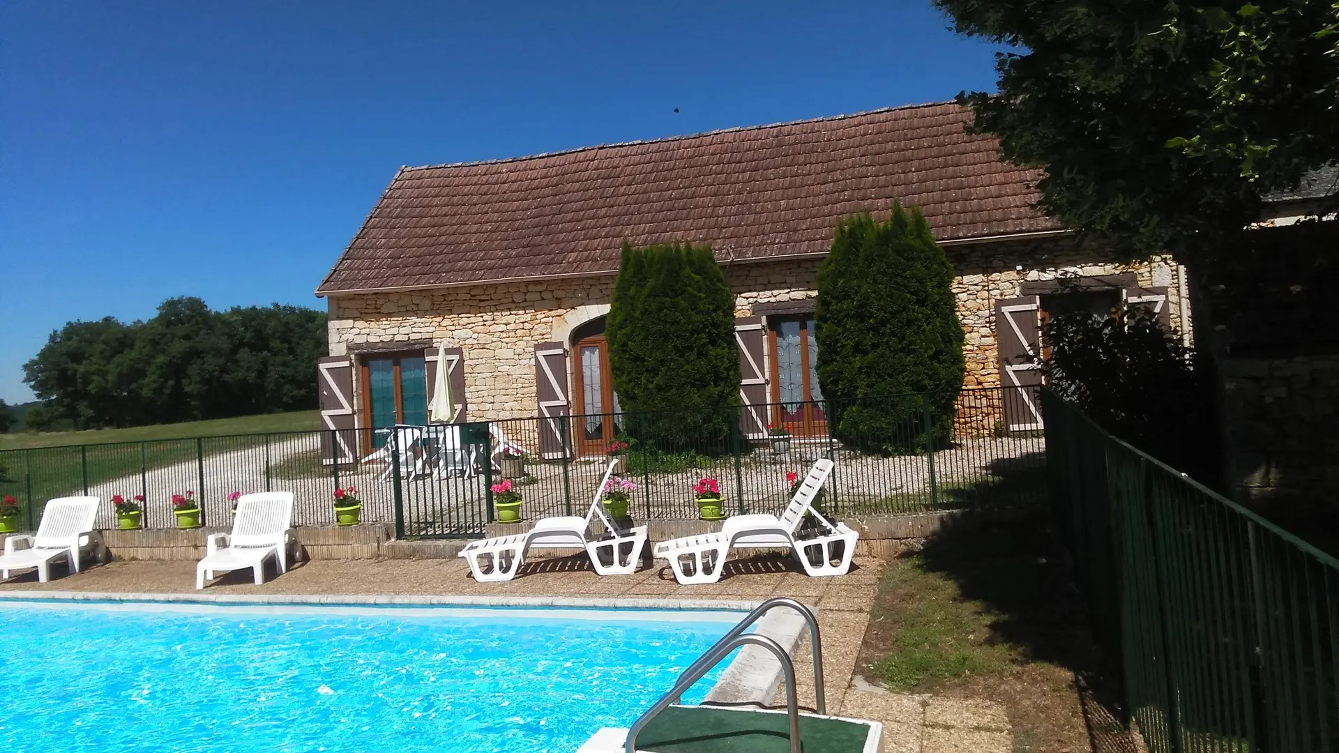 Pleine Fage piscine privée proche de Sarlat_3