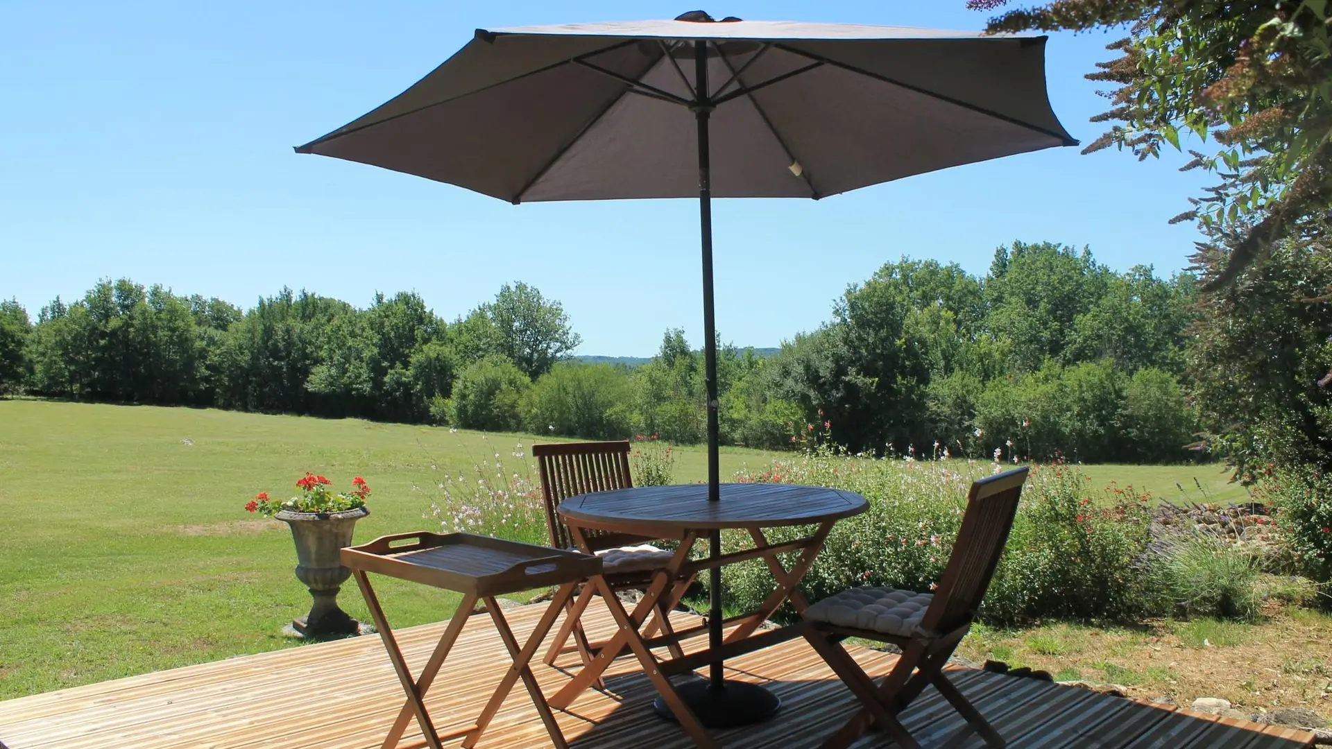 Le pré charmant avec piscine au sud de Sarlat_5