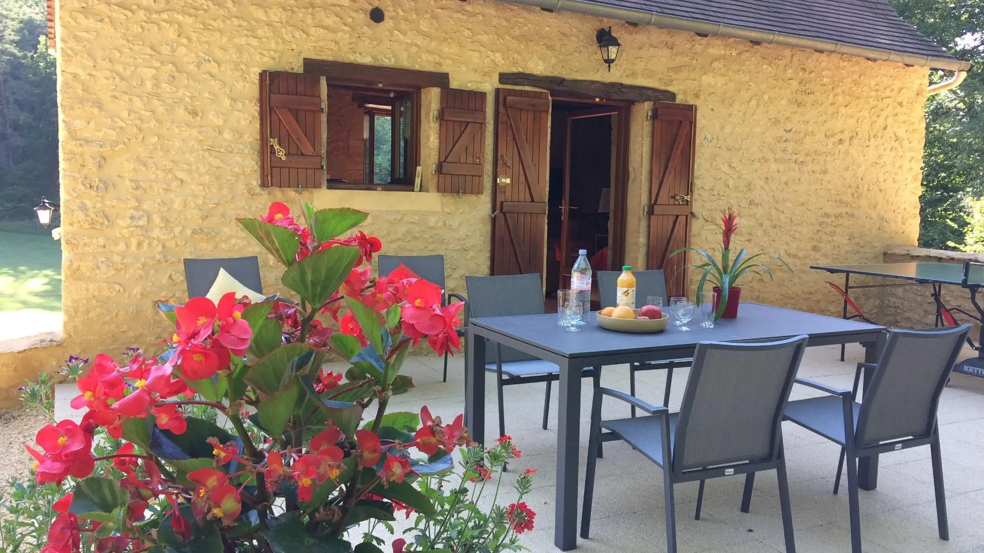 Fonchave avec sa piscine privée au nord de Sarlat_8