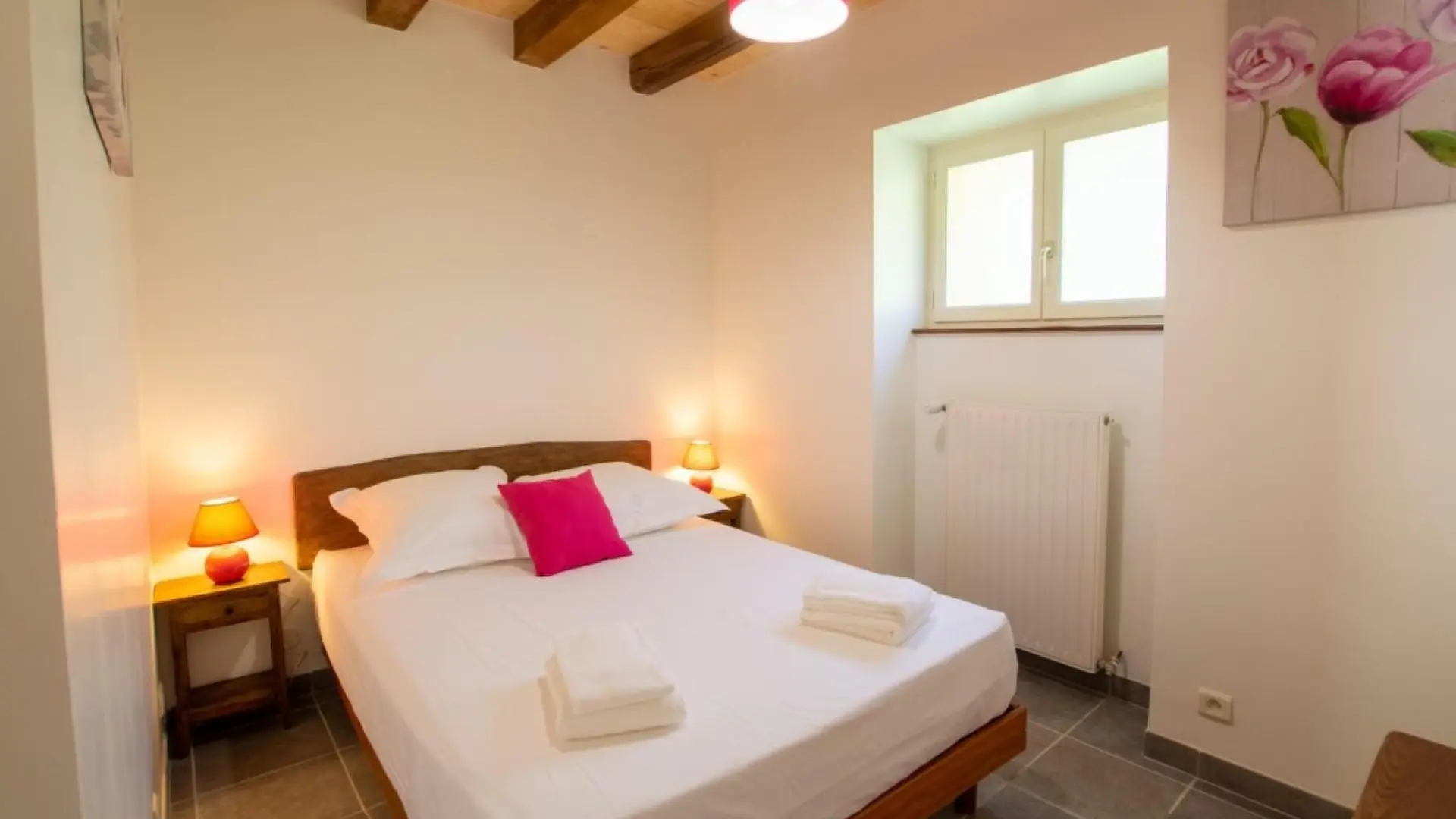 Gîte de charme La Noyeraie piscine chauffée_14