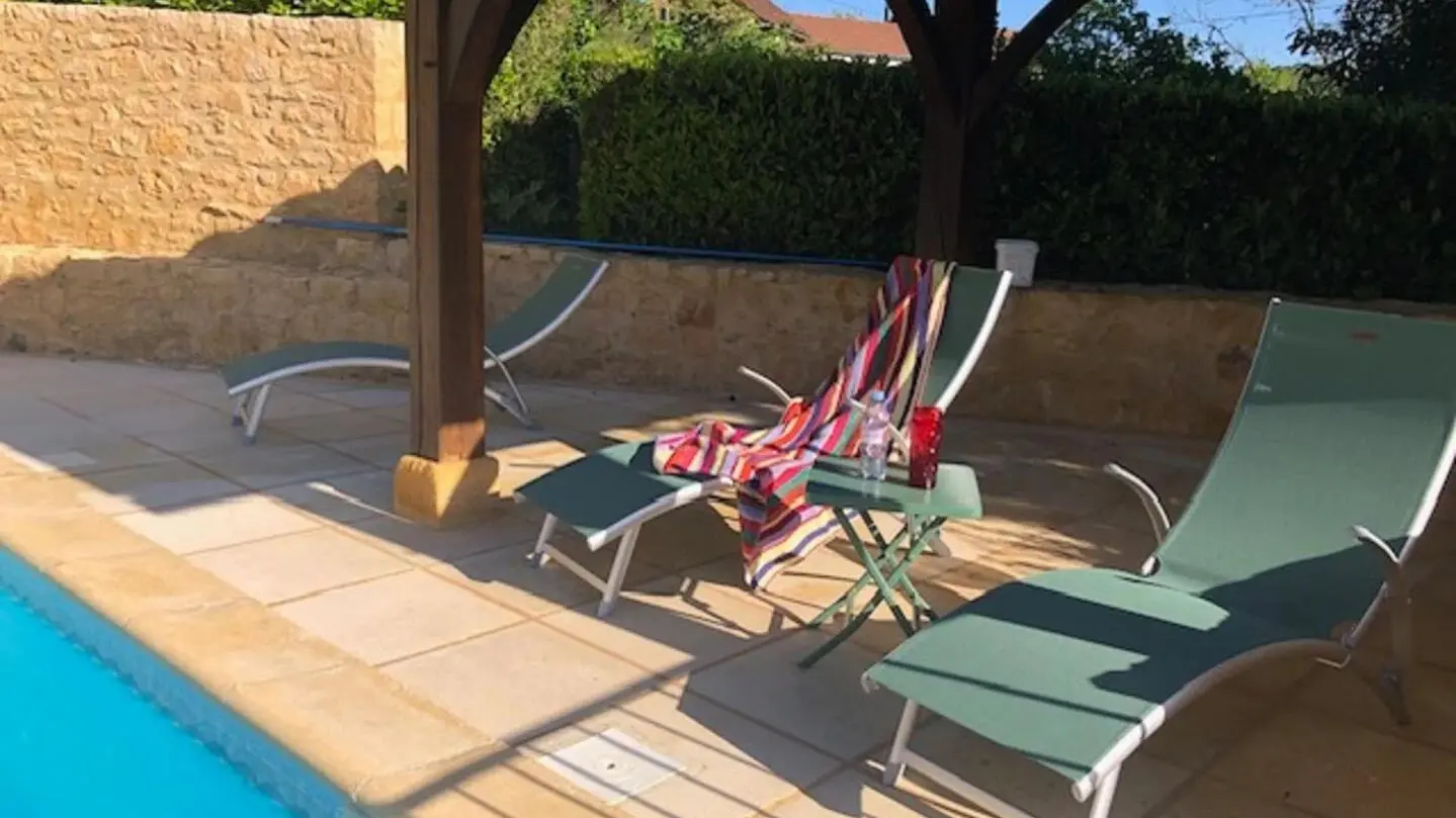 Villa la Vitracoise avec piscine proche de Sarlat_15