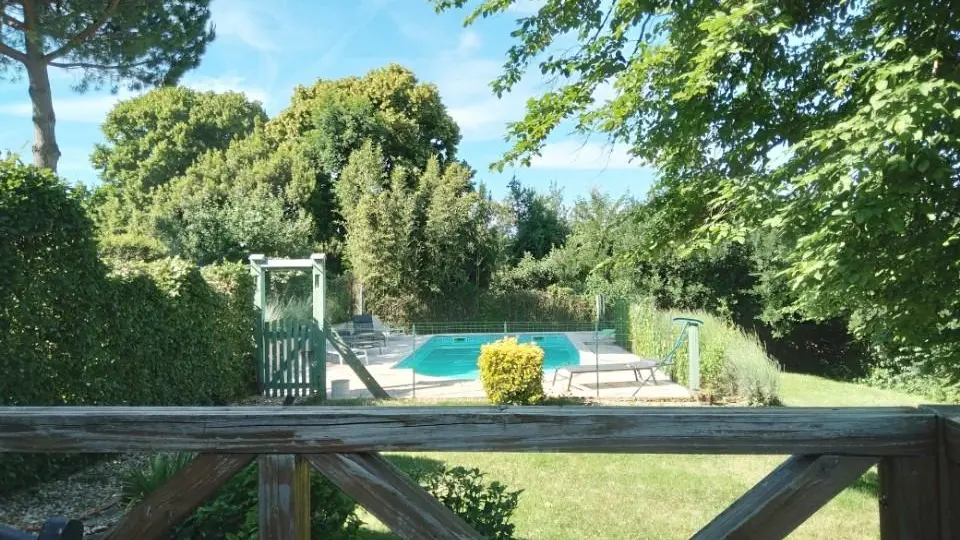 Maison Rouge avec piscine privée au nord de Sarlat_14