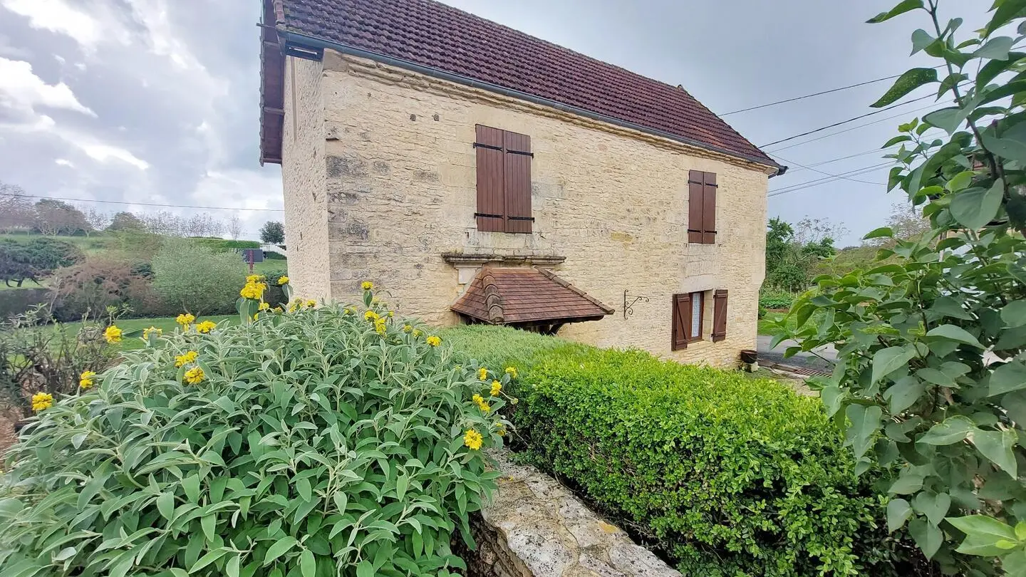 Lapervoisie 3 avec piscine proche de Sarlat_5