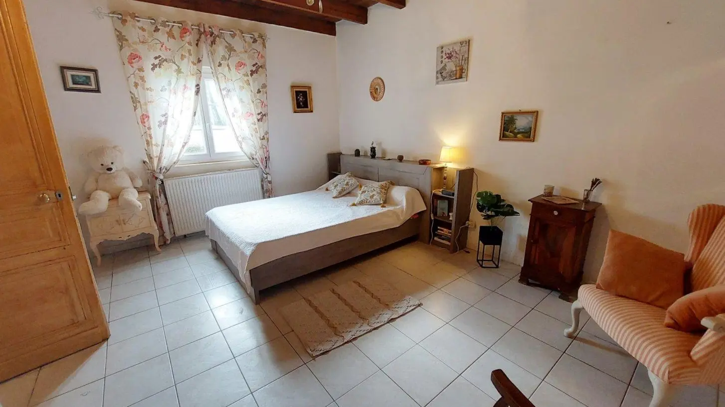 Maison des Hortensias à 500 m des bords de rivière_12