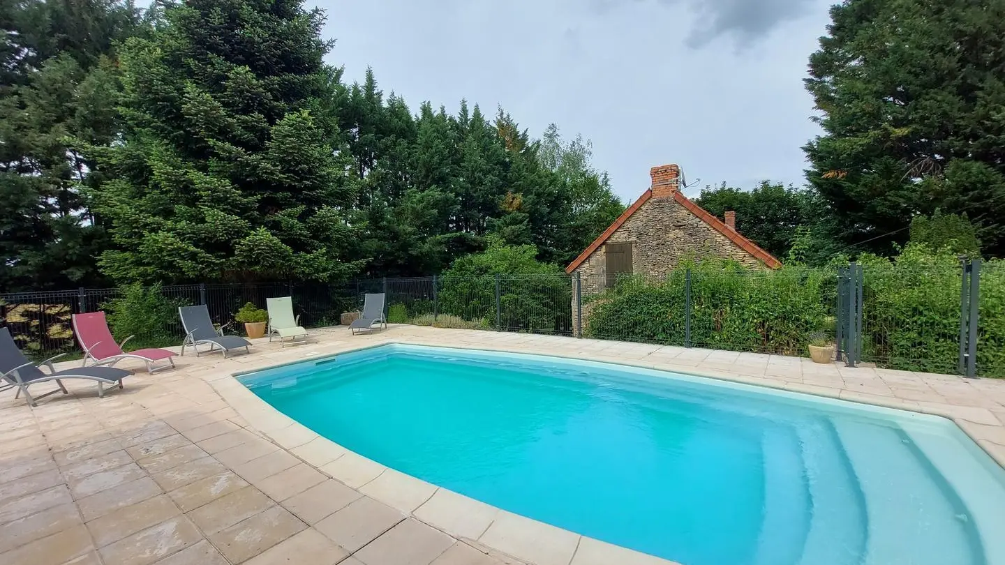 Montant de Fages avec piscine privée proche Sarlat_9