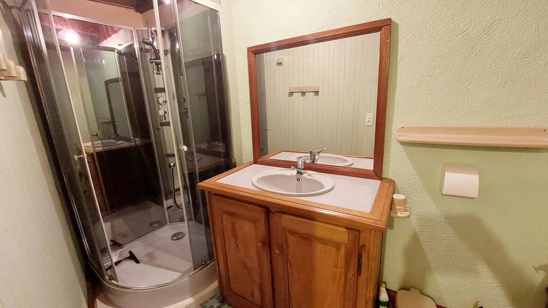 Lapervoisie 2  la cour piscine et proche de Sarlat_12