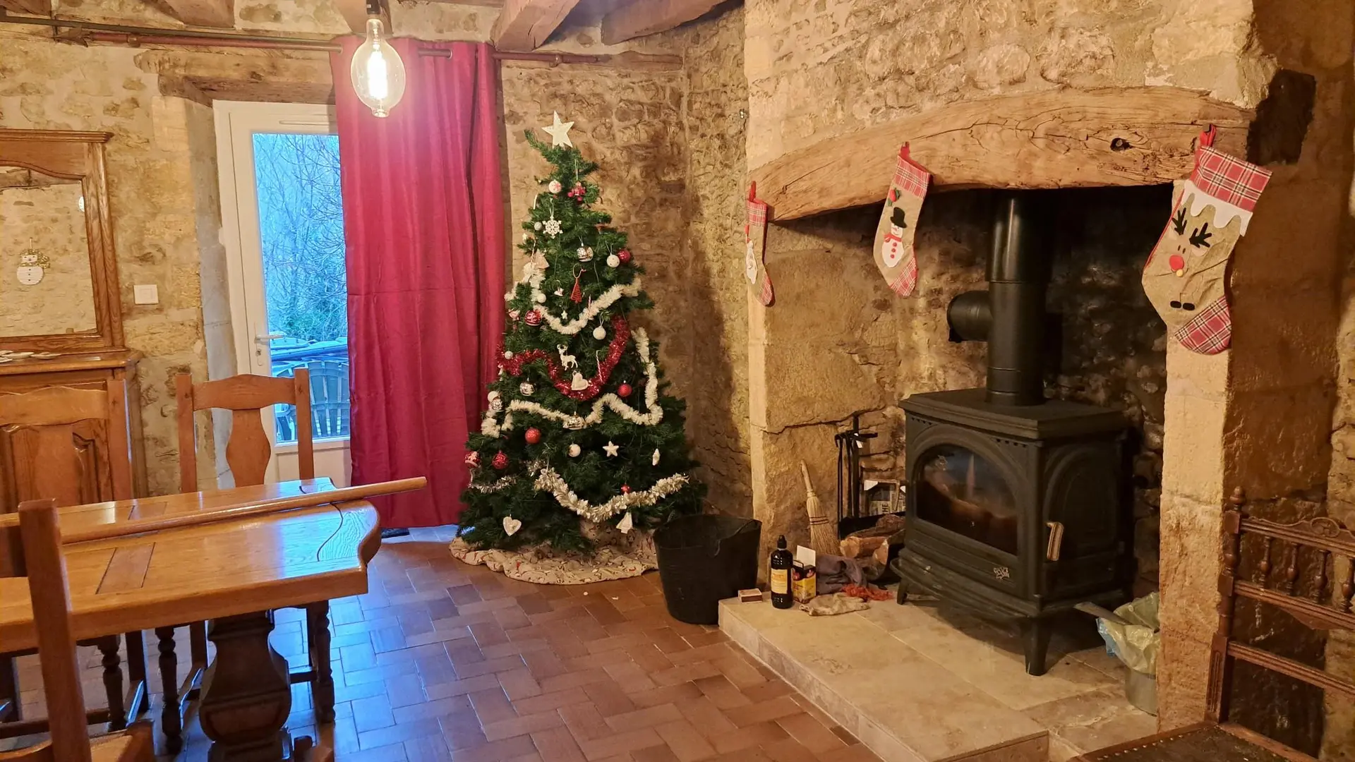 Villa des 4 M avec piscine chauffée à Sarlat_14