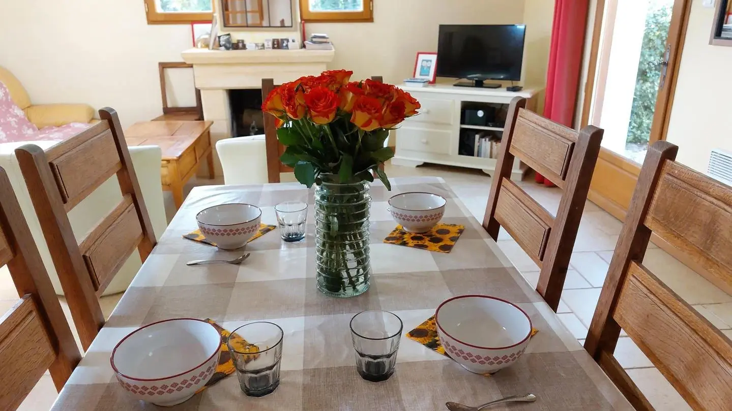 La Plaisante avec piscine privée à Sarlat_11