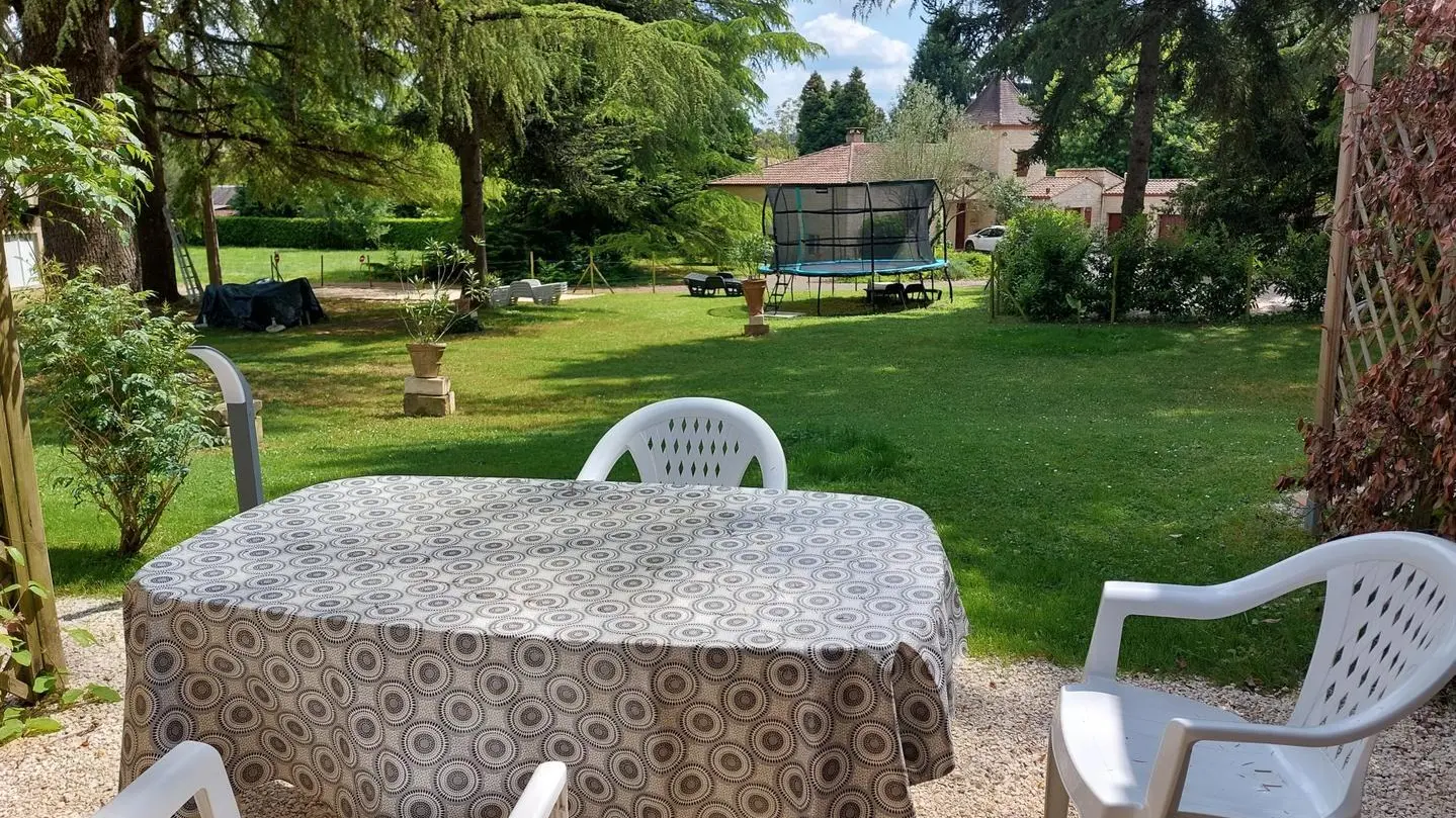 Studio climatisé le Parc à Sarlat_6