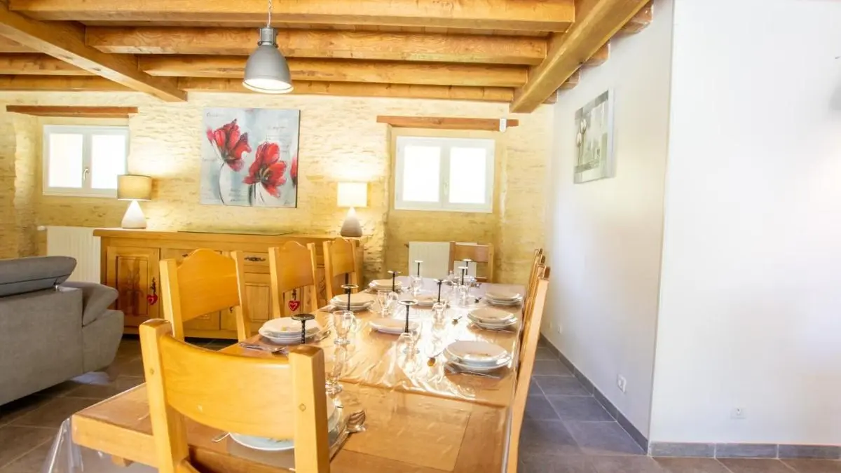 Gîte de charme La Noyeraie piscine chauffée_13