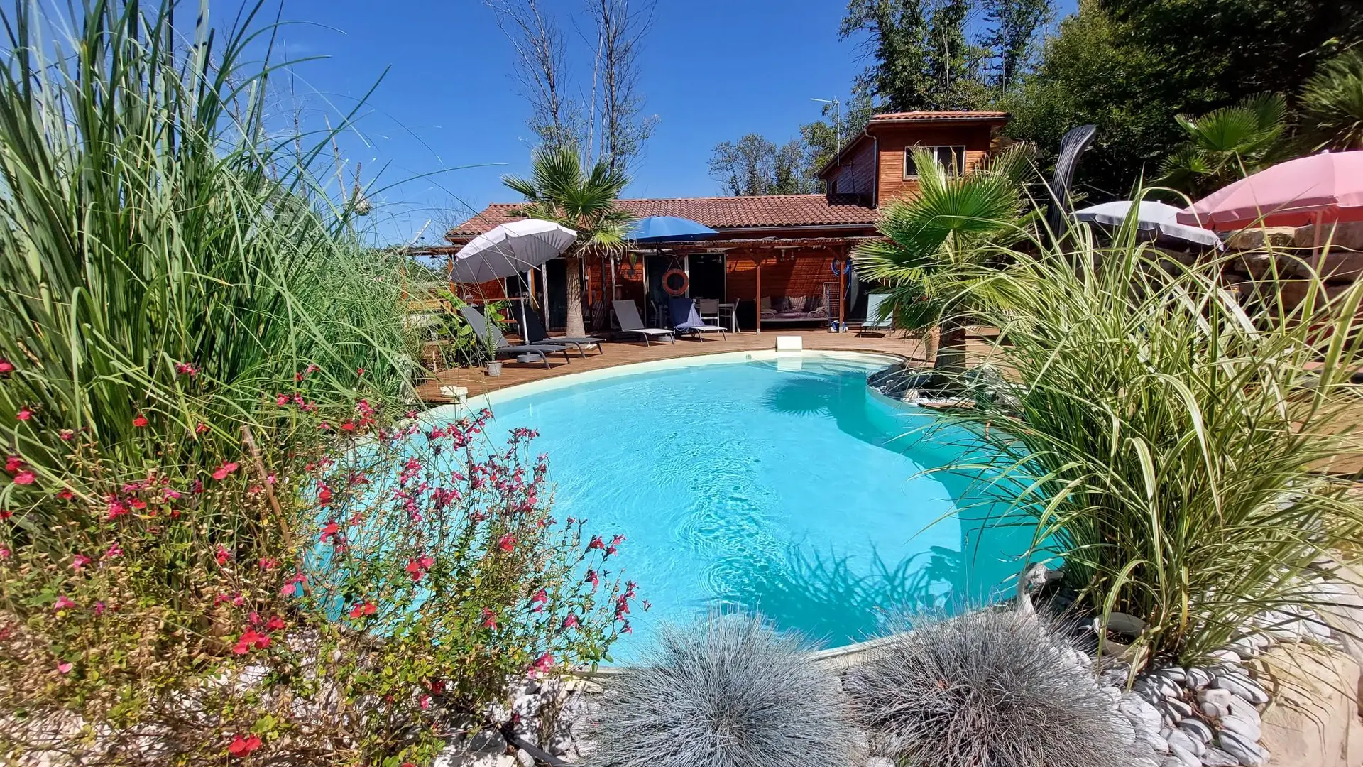 Domaine du Bois de Treillou climatisé et piscine_16