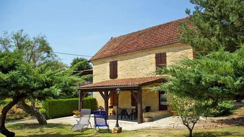 Lapervoisie 3 avec piscine proche de Sarlat_1