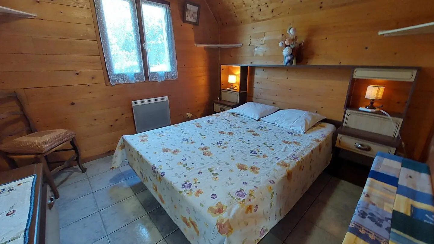 La Petite Maison en bois climatisée sud de Sarlat_12