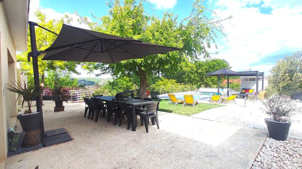 Villa d'Elsa avec piscine chauffée à Sarlat_76