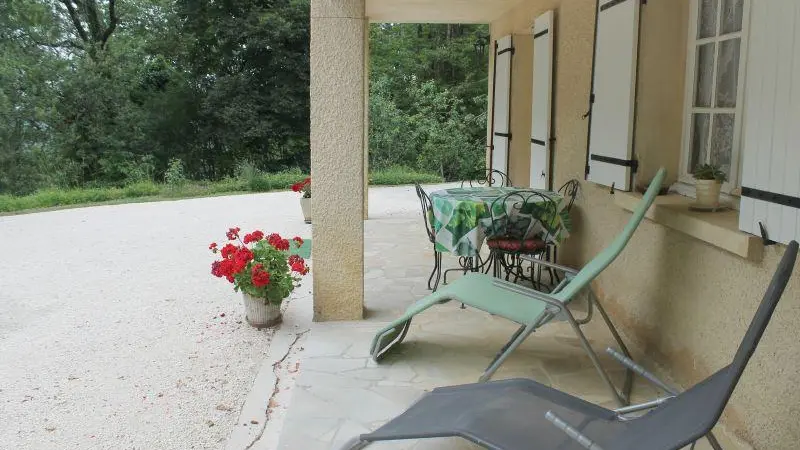 L'Abeille proche de Sarlat_11