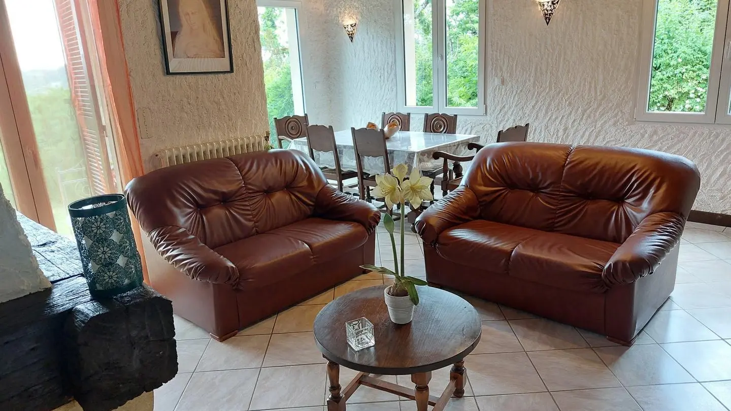 Les Devises avec piscine proche de Sarlat_11