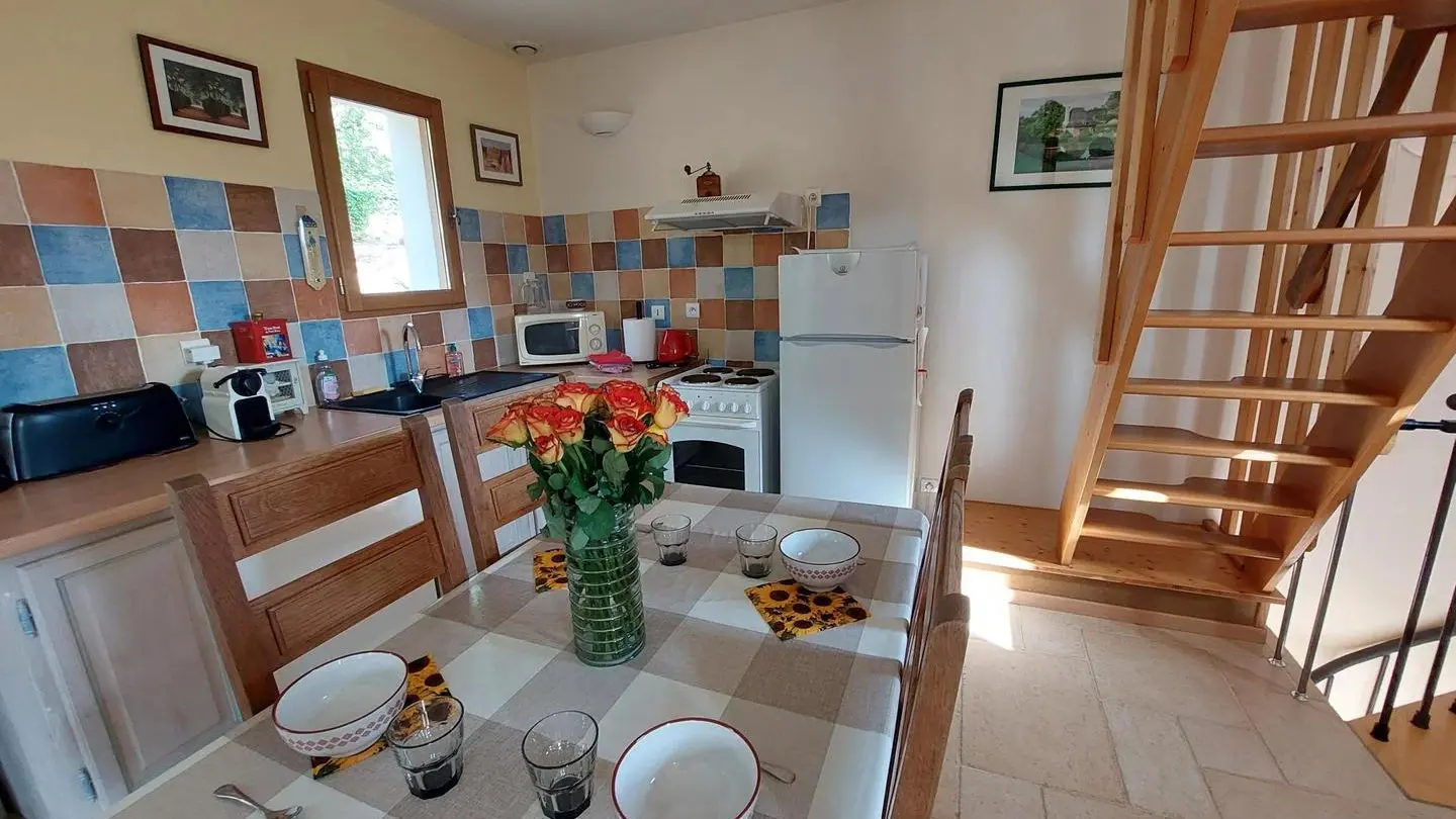 La Plaisante avec piscine privée à Sarlat_9