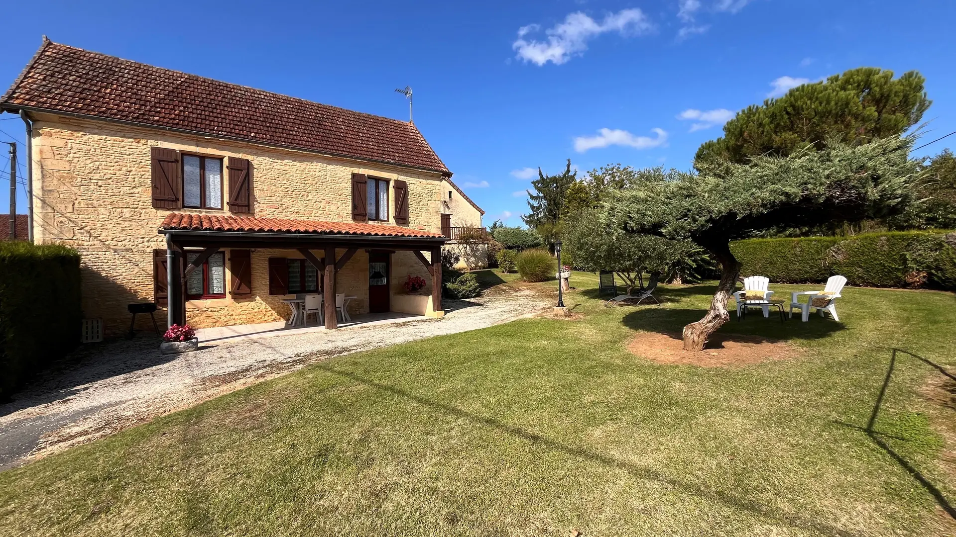 Lapervoisie 3 avec piscine proche de Sarlat_4
