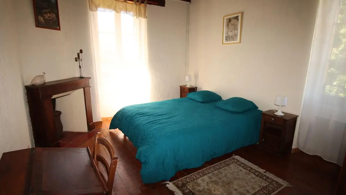 Les Bruyeres maison climatisée piscine chauffée_12