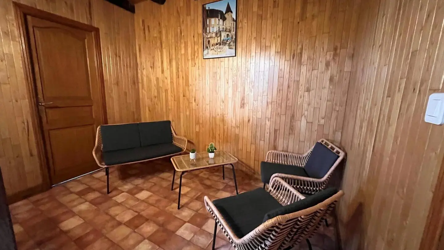 Lapervoisie 3 avec piscine proche de Sarlat_17