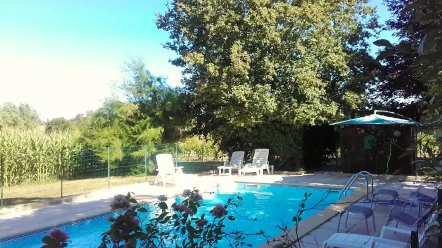 Vialard Haut piscine privée au nord de Sarlat_9