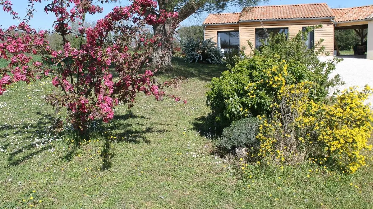 Les 3 Cypres climatisé et piscine proche de Sarlat_5