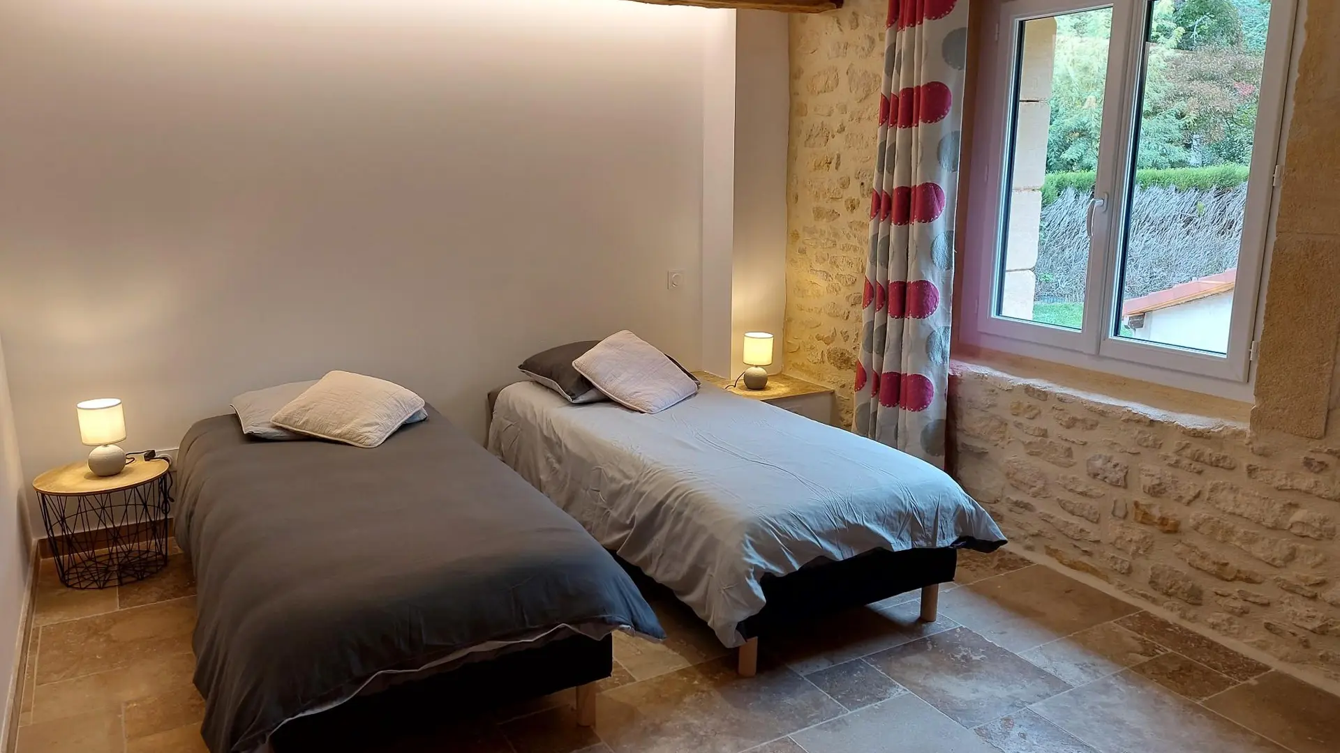 Vol de nuit à Sarlat cocon de charme climatisé_12