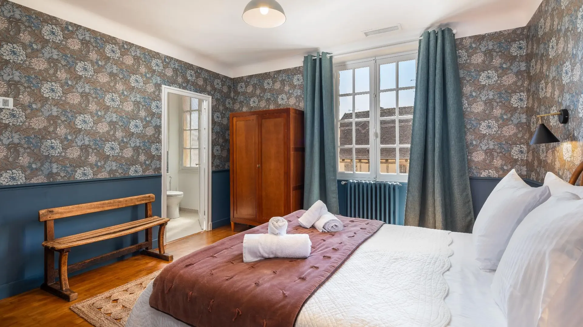 Maison des Chanoines piscine privée à Sarlat_14