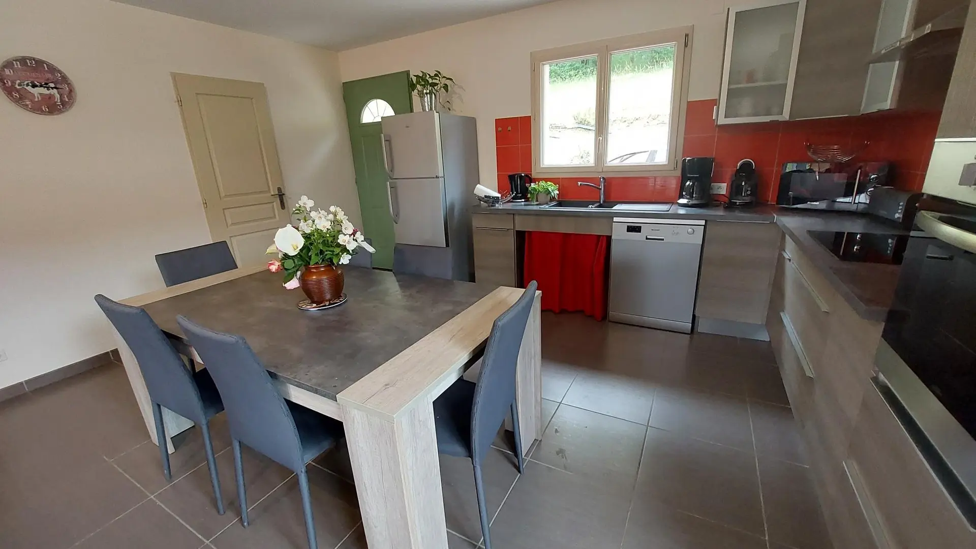 La Petite Sarladaise à Sarlat avc piscine chauffée_11