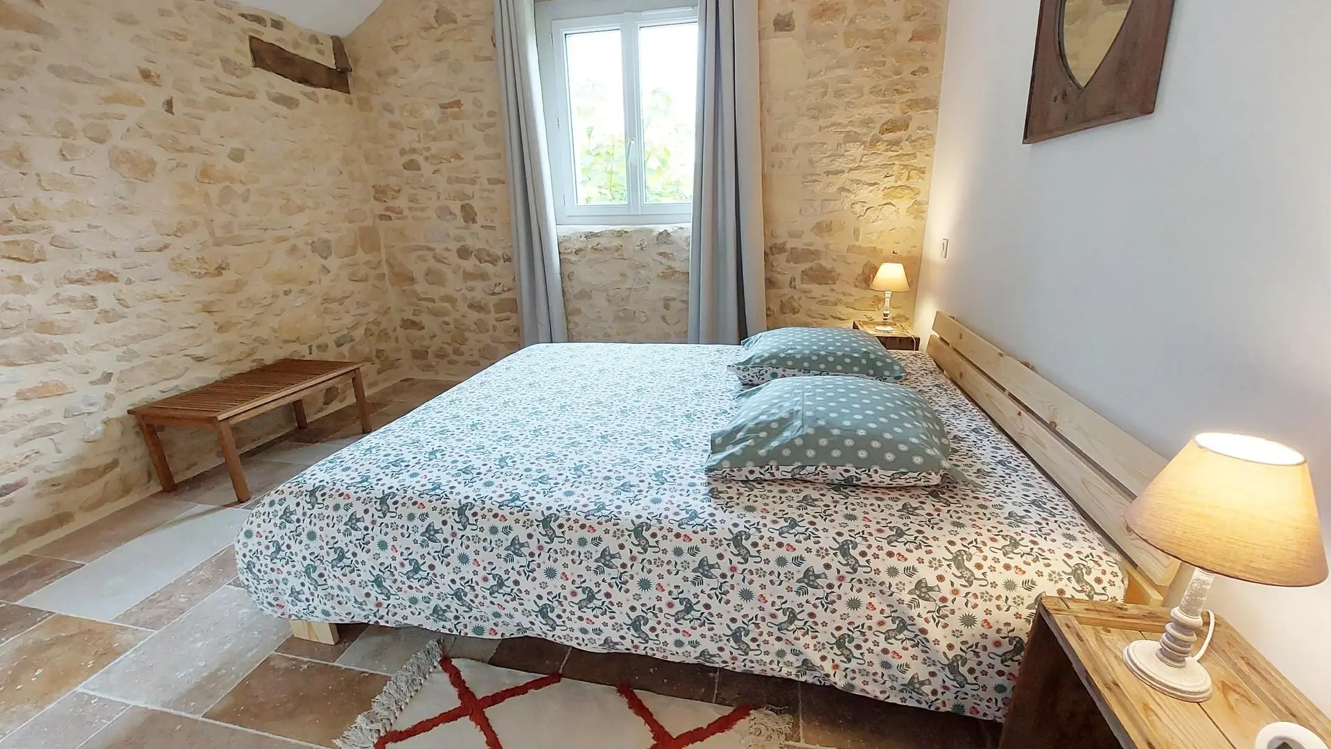 Vol de nuit à Sarlat cocon de charme climatisé_13