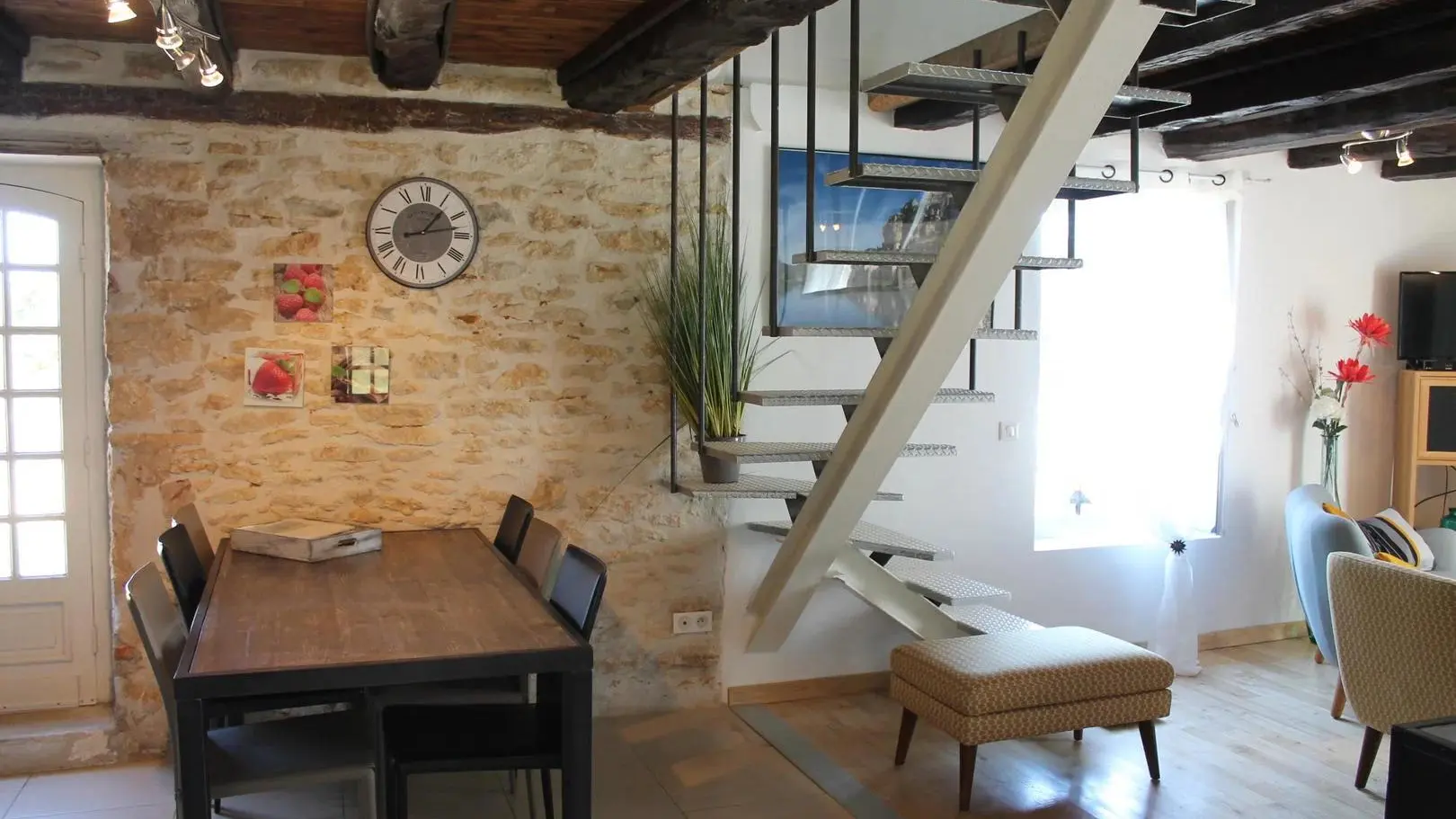 Les Mazaux avec piscine chauffée au nord de Sarlat_7