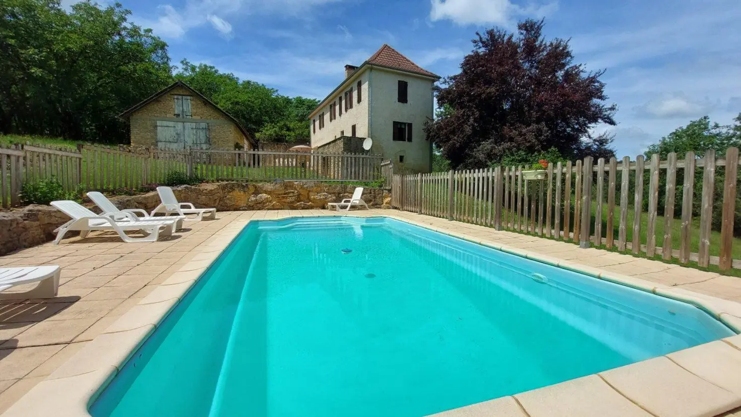 Le Grenouillet avec piscine privée proche Sarlat_1