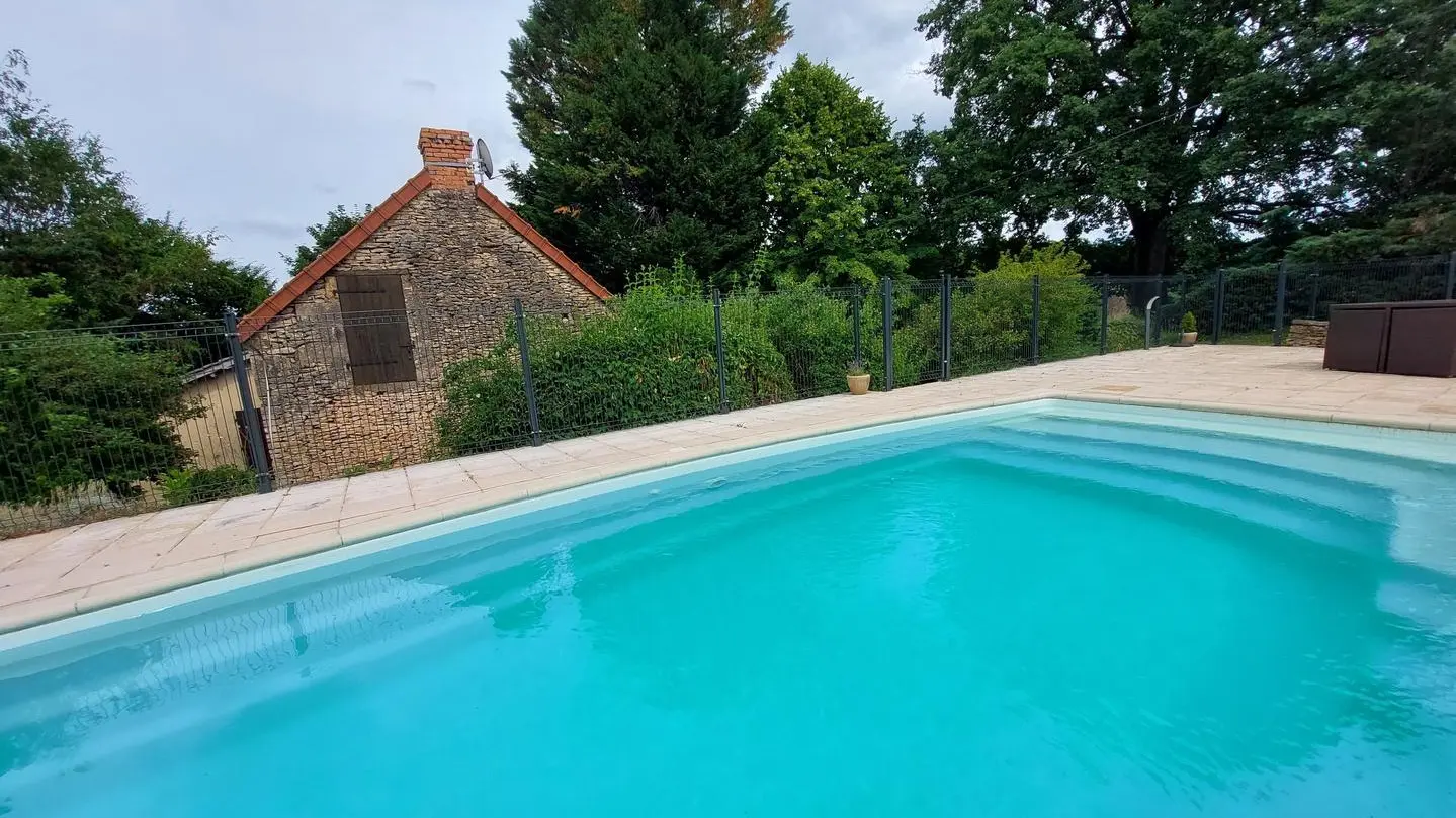 Montant de Fages avec piscine privée proche Sarlat_8