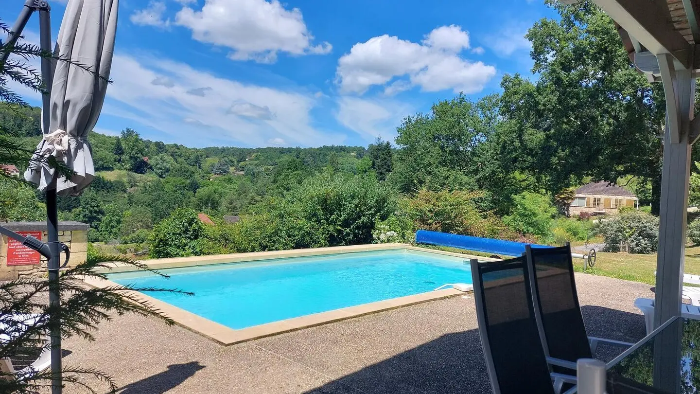 La Petite Sarladaise à Sarlat avc piscine chauffée_4