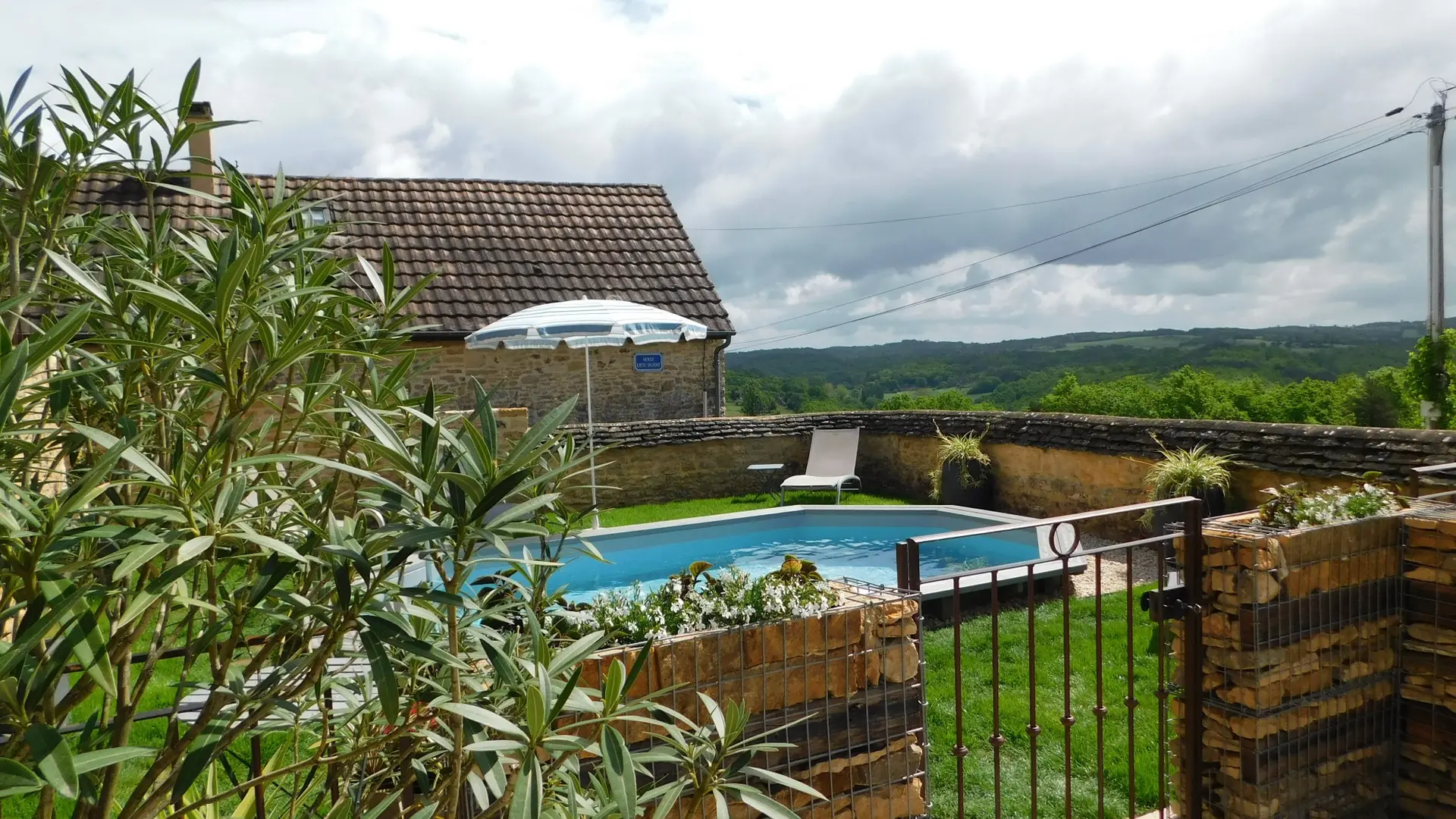 le clos de peyrebelle avec piscine privée proche de sarlat (10)