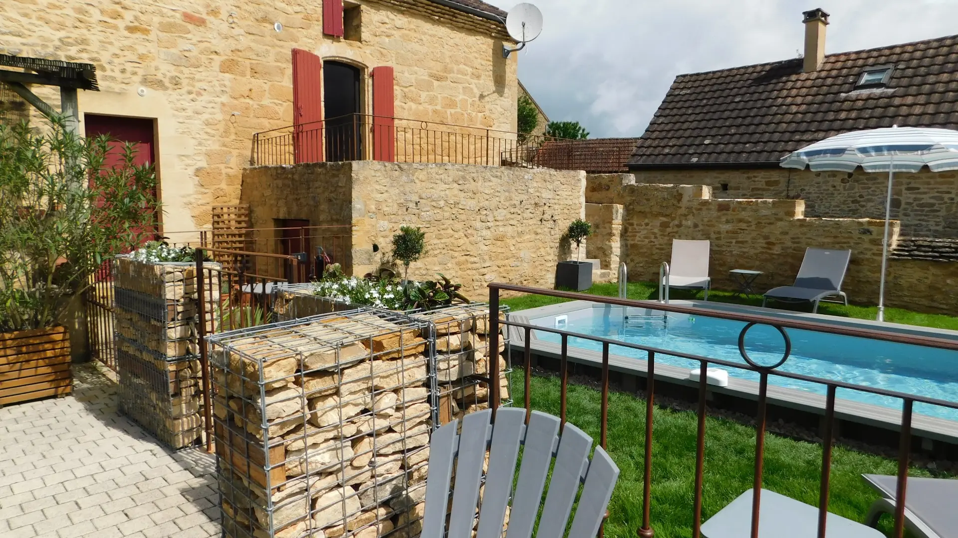 le clos de peyrebelle avec piscine privée proche de sarlat (11)