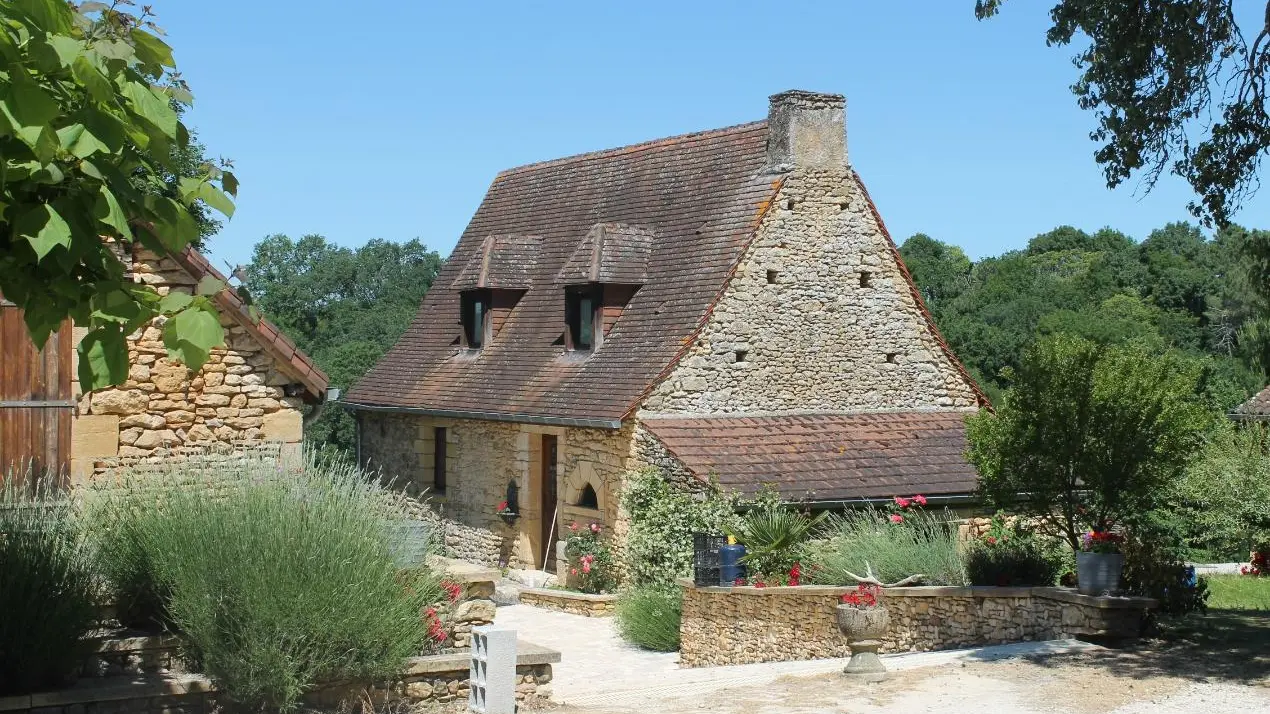 les rozieres avec piscine à Tamnies (10WEB)