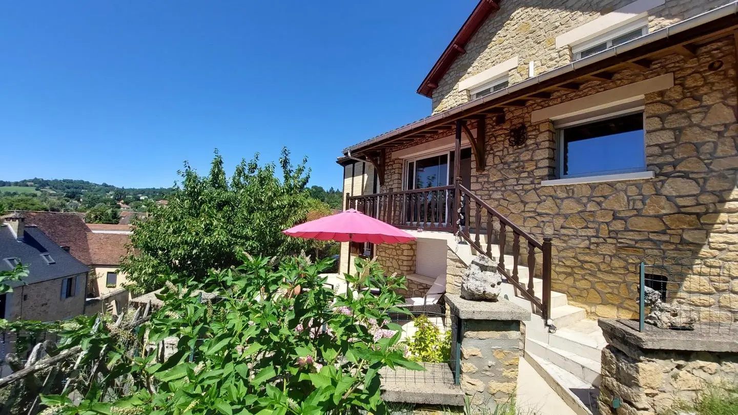 vieux cerisier  1 - appartement dans sarlat (9)