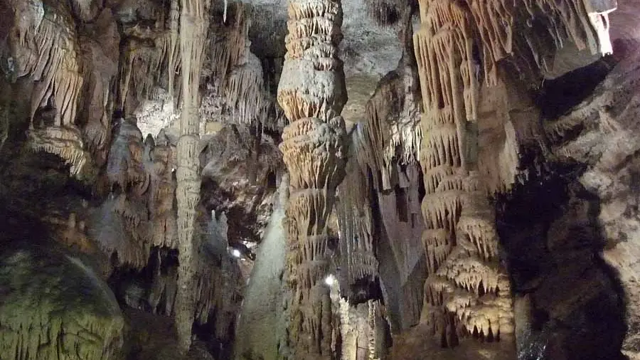 Grottes de Presque