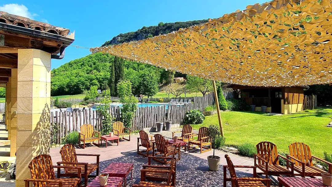 2 Dordogne Terrasse Camping Maisonneuve