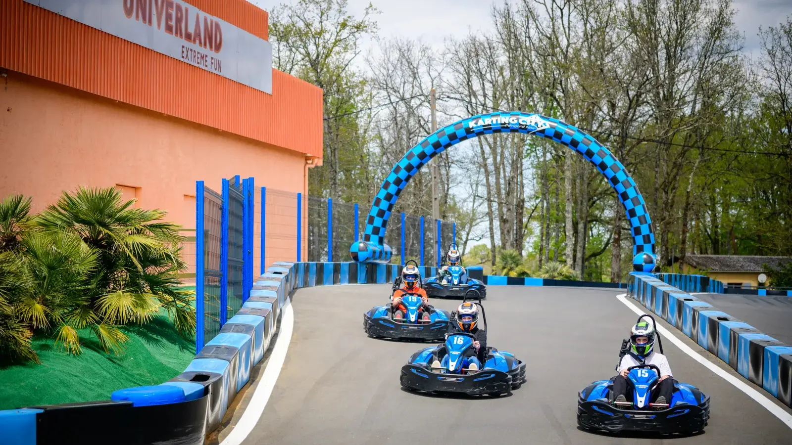 6. Famille Kart électrique