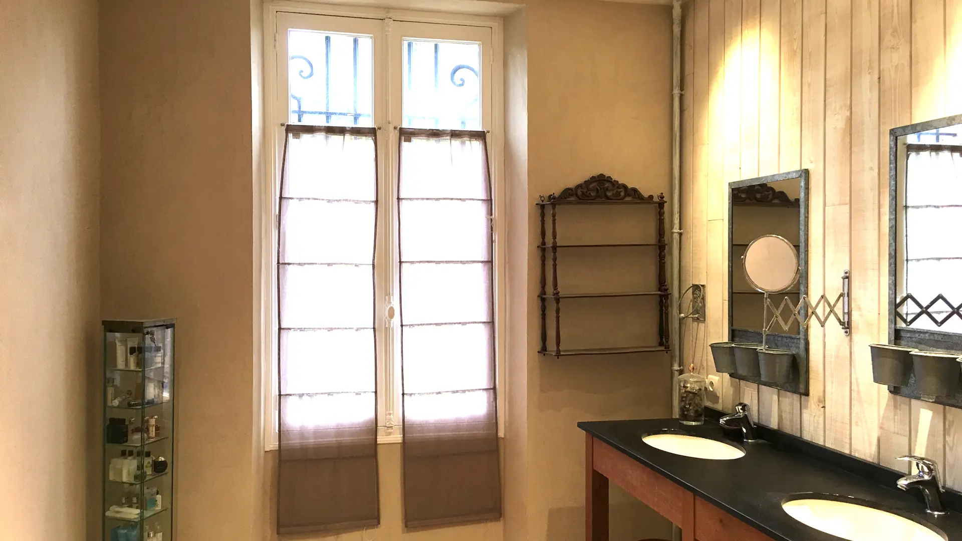 salle de bain suite gabriel