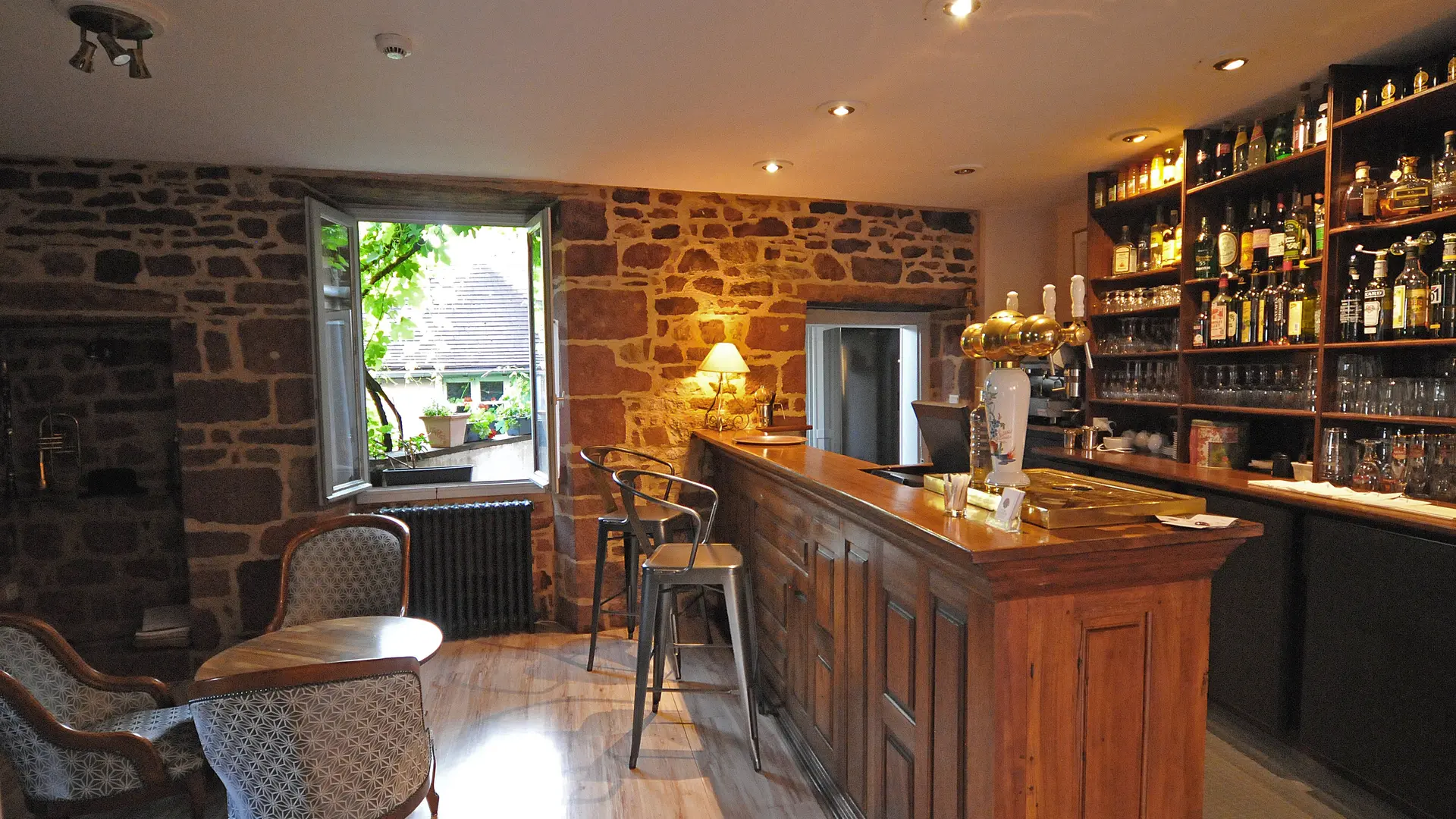 Le Bar - Relais Saint Jacques - Collonges-la-Rouge