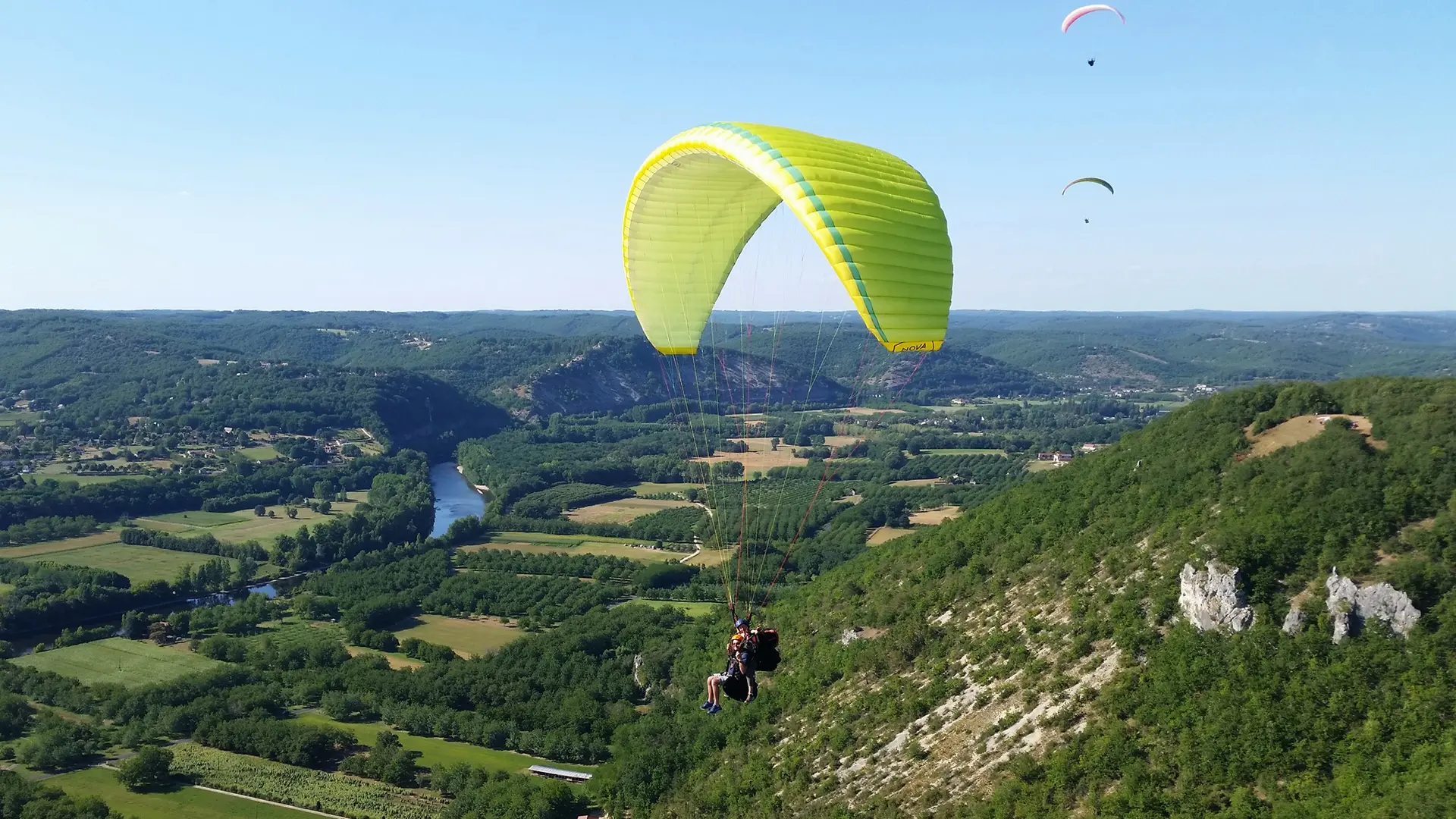 Vol en parapente - vallée de la Dordogne