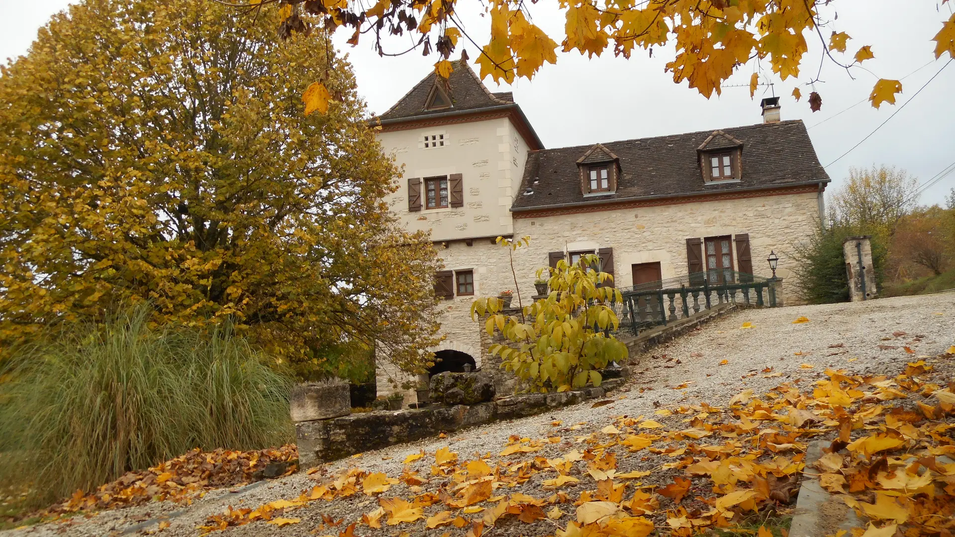 Gite rural de Louchapt  en automne