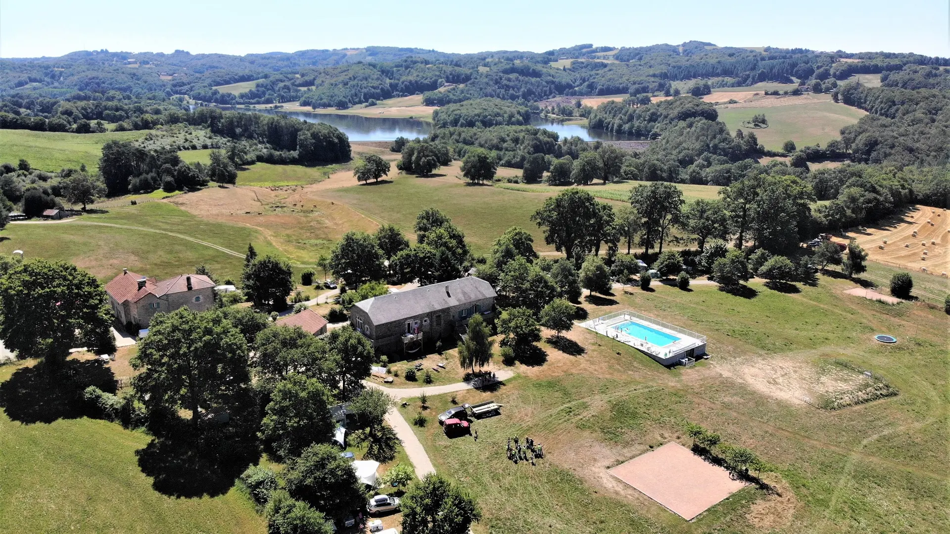 Domaine de Teuillères - Sousceyrac - extérieur