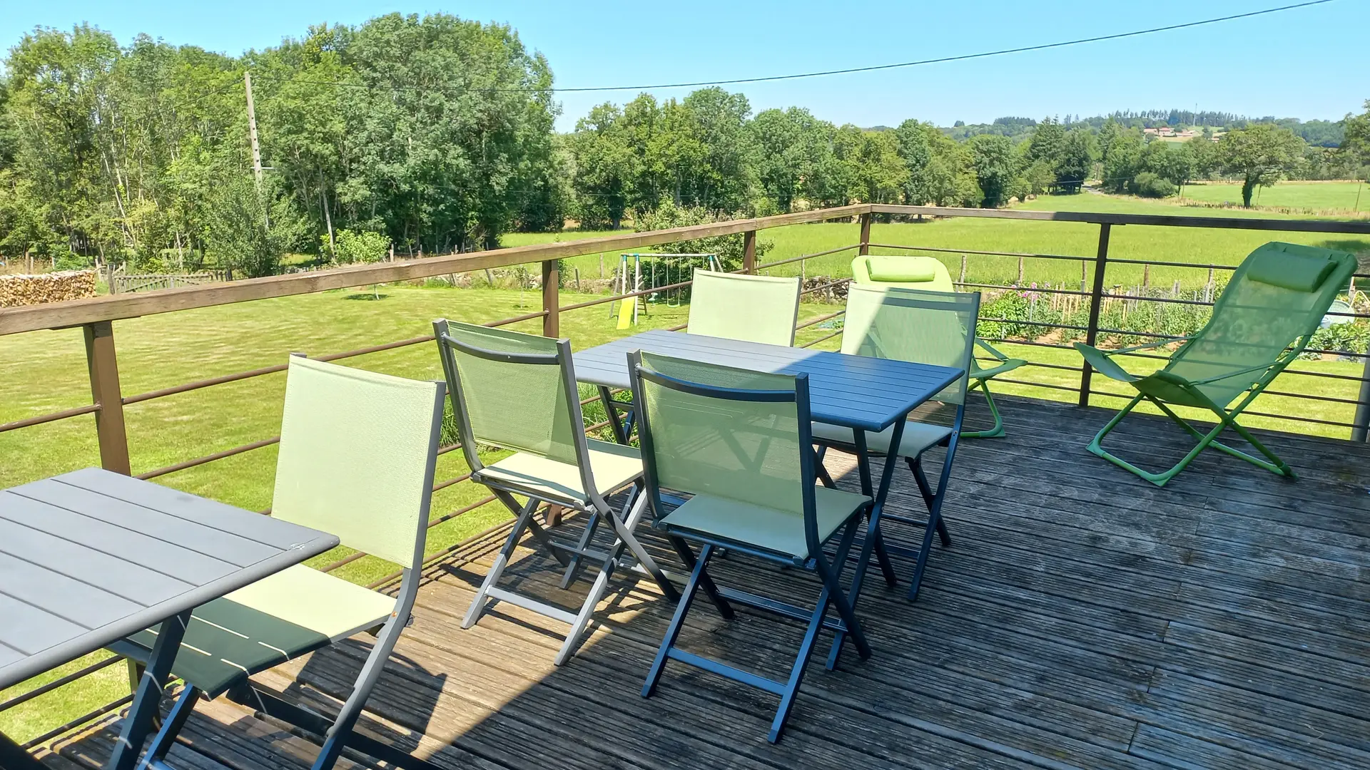 petite terrasse bois sud -ouest