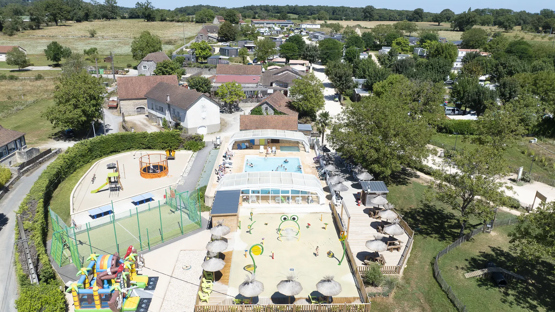 Espaces Aquatique et Jeux vu du ciel