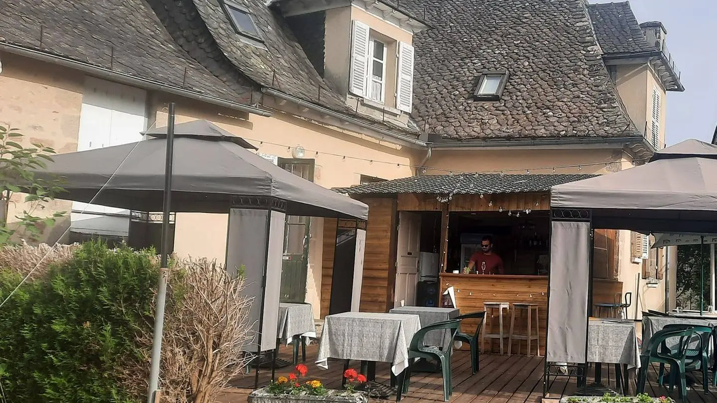 AUBERGE DE ST JULIEN AUX BOIS